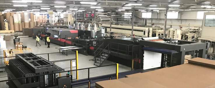 Esta tecnología permite producciones bajo demanda, prototipos y pruebas rápidas, capacidad de personalizar soluciones de packaging, entre muchas otras opciones.
