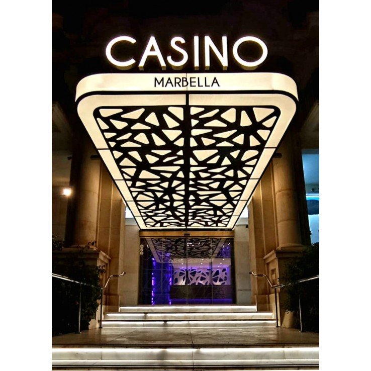 Proyecto de decoración en el Casino de Marbella, con nueva iluminación eficiente.