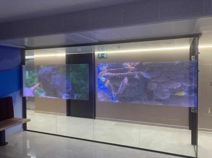 Una instalación audiovisual única en España en un entorno como una clínica hospitalaria.