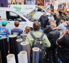 El evento mostrará la última innovación en wrapping y acogerá la final de World Wrap Master.