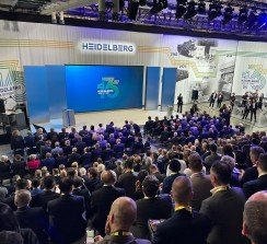 HEIDELBERG ha celebrado su 175 aniversario junto con 1.500 invitados.