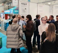 La asociación recibió a numerosos visitantes durante los tres días del salón.