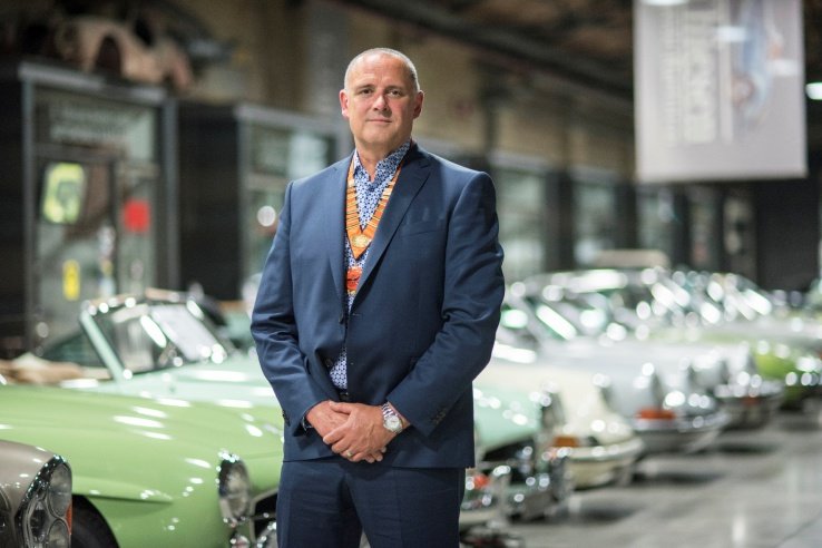 Chris Ellison, de OPM Labels, es el nuevo presidente de FINAT.