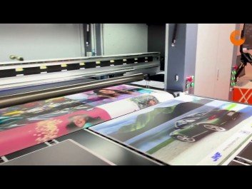 JHF M3300 | LA IMPRESORA DIGITAL INDUSTRIAL PARA GRANDES PROYECTOS PUBLICITARIOS