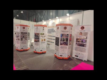 STAND PREMIOS APé 2023 EN C!PRINT MADRID