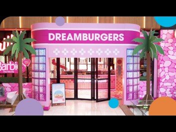 STEP INTO BARBIE'S DREAMBURGER DINER - A JAW-DROPPING TRANSFORMATION